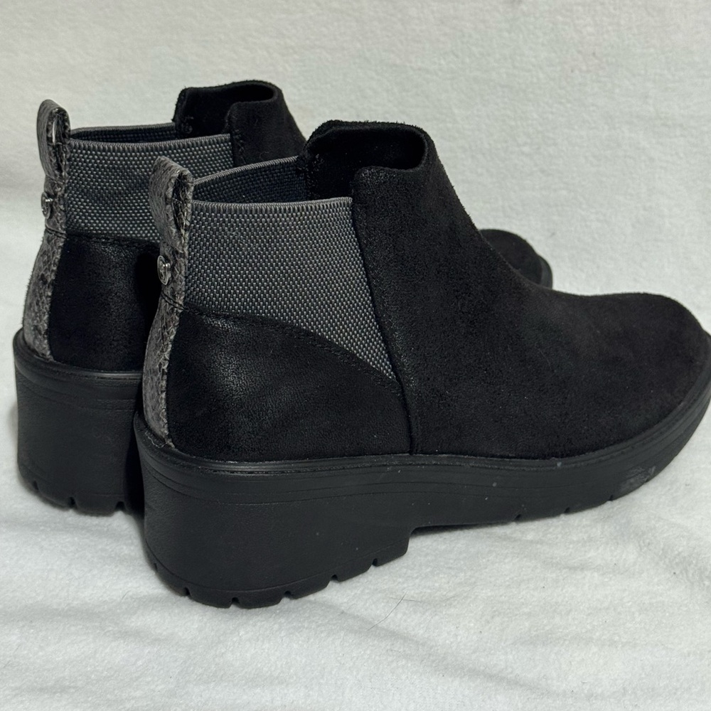 BZees Women's Boston Boots Ankle Booties Comfort Black Size 6.5 - Picture 4 of 8